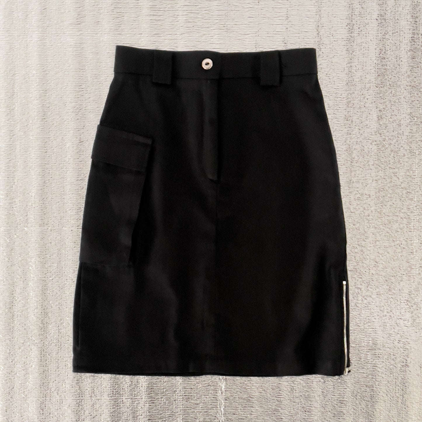 Flared Utility Cargo Skirt - Black